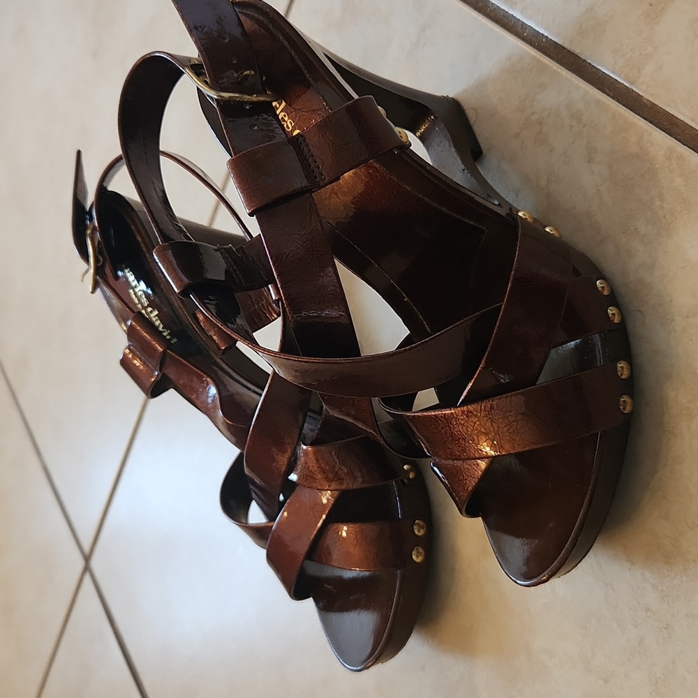 Charles David  Sandal